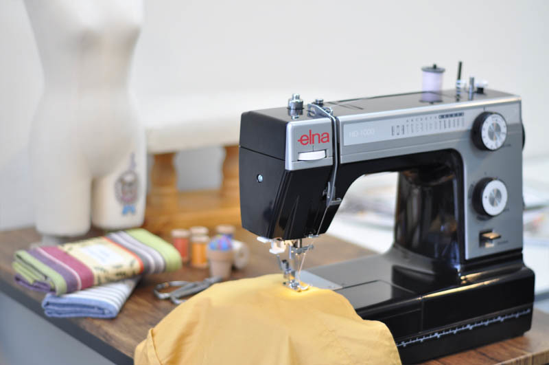經典收藏elna縫紉機